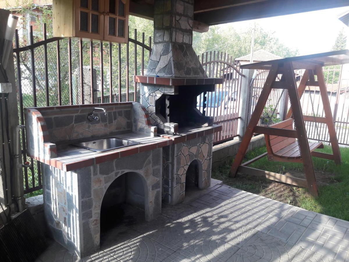 Advel Guest Hous Hotel Madzhare Exterior foto