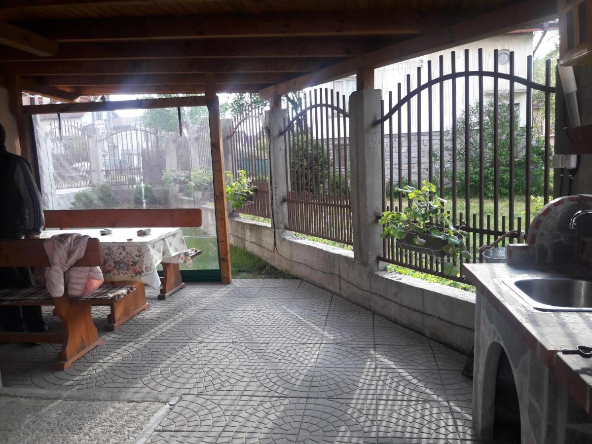 Advel Guest Hous Hotel Madzhare Exterior foto