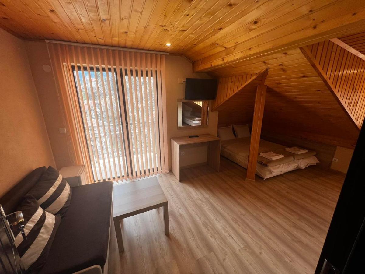 Advel Guest Hous Hotel Madzhare Exterior foto