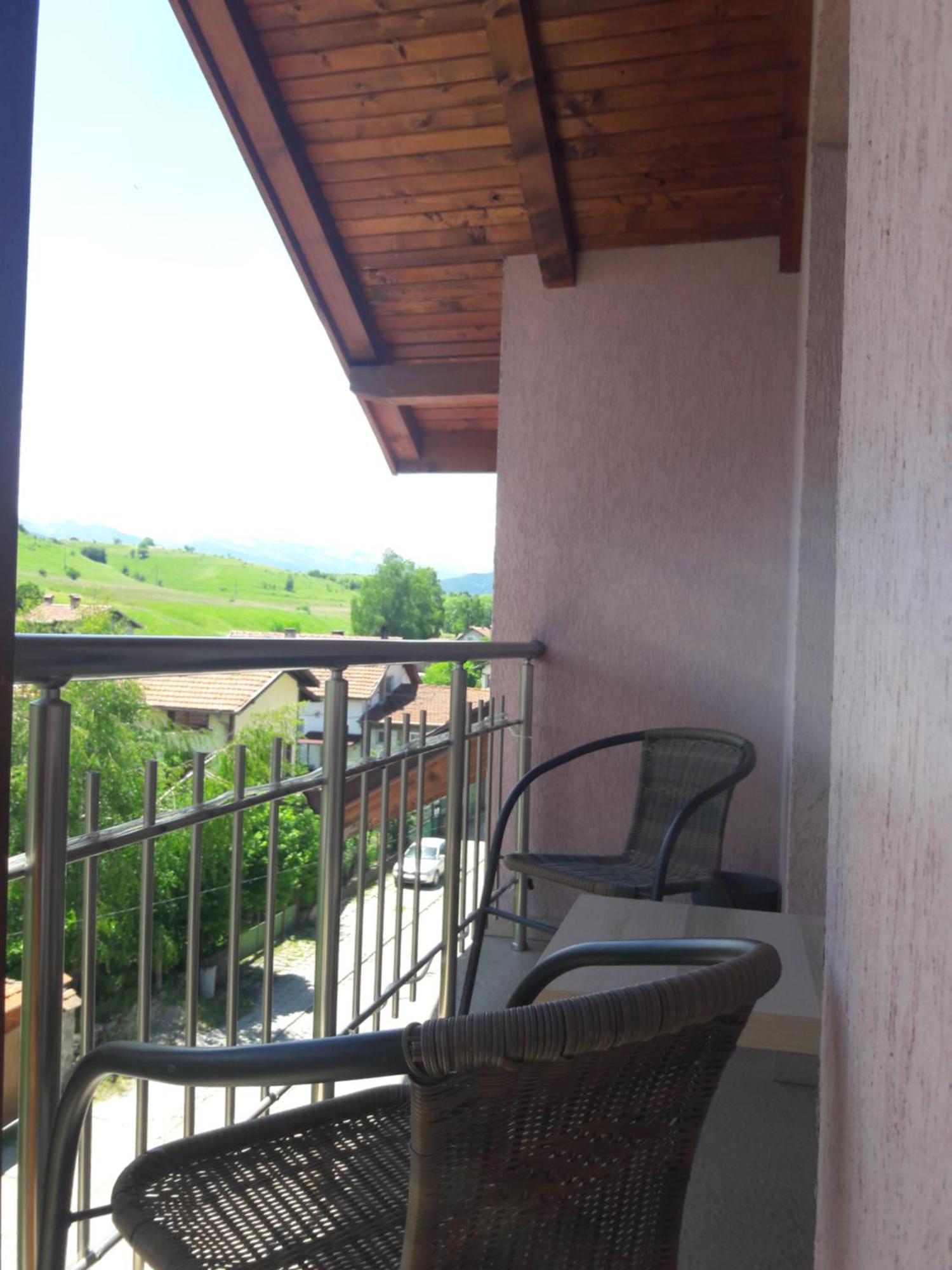 Advel Guest Hous Hotel Madzhare Exterior foto