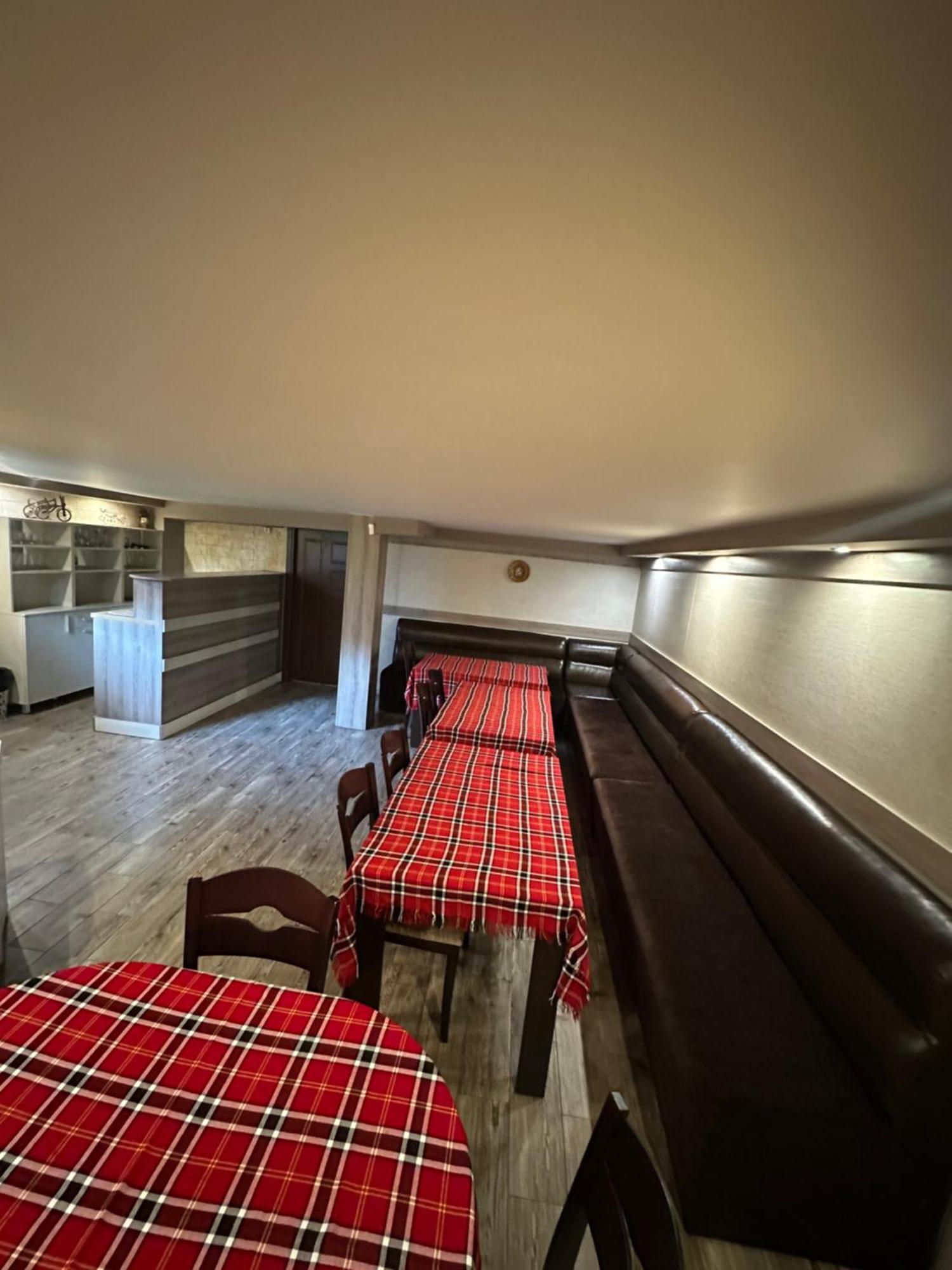 Advel Guest Hous Hotel Madzhare Exterior foto